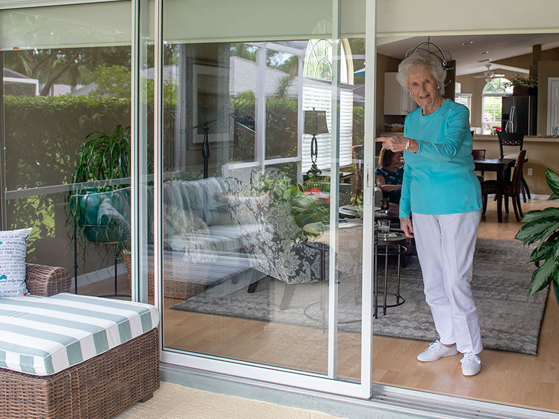 How to Keep Your Sliding Glass Door Tracks Clean - Pro Sliding Glass Door  Repair - Sarasota, FL